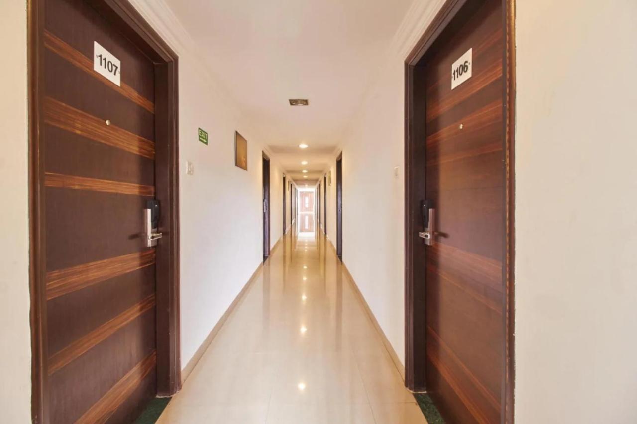 Hotel Shirdi Sai Wada 외부 사진