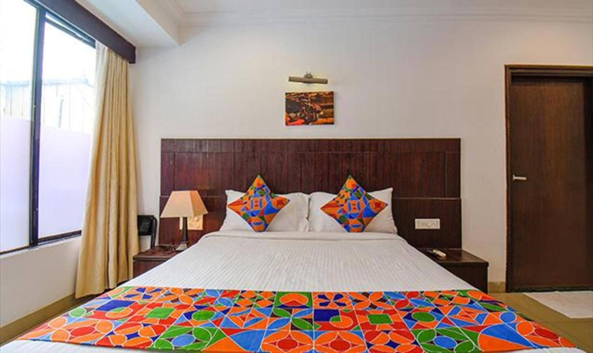 Hotel Shirdi Sai Wada 외부 사진
