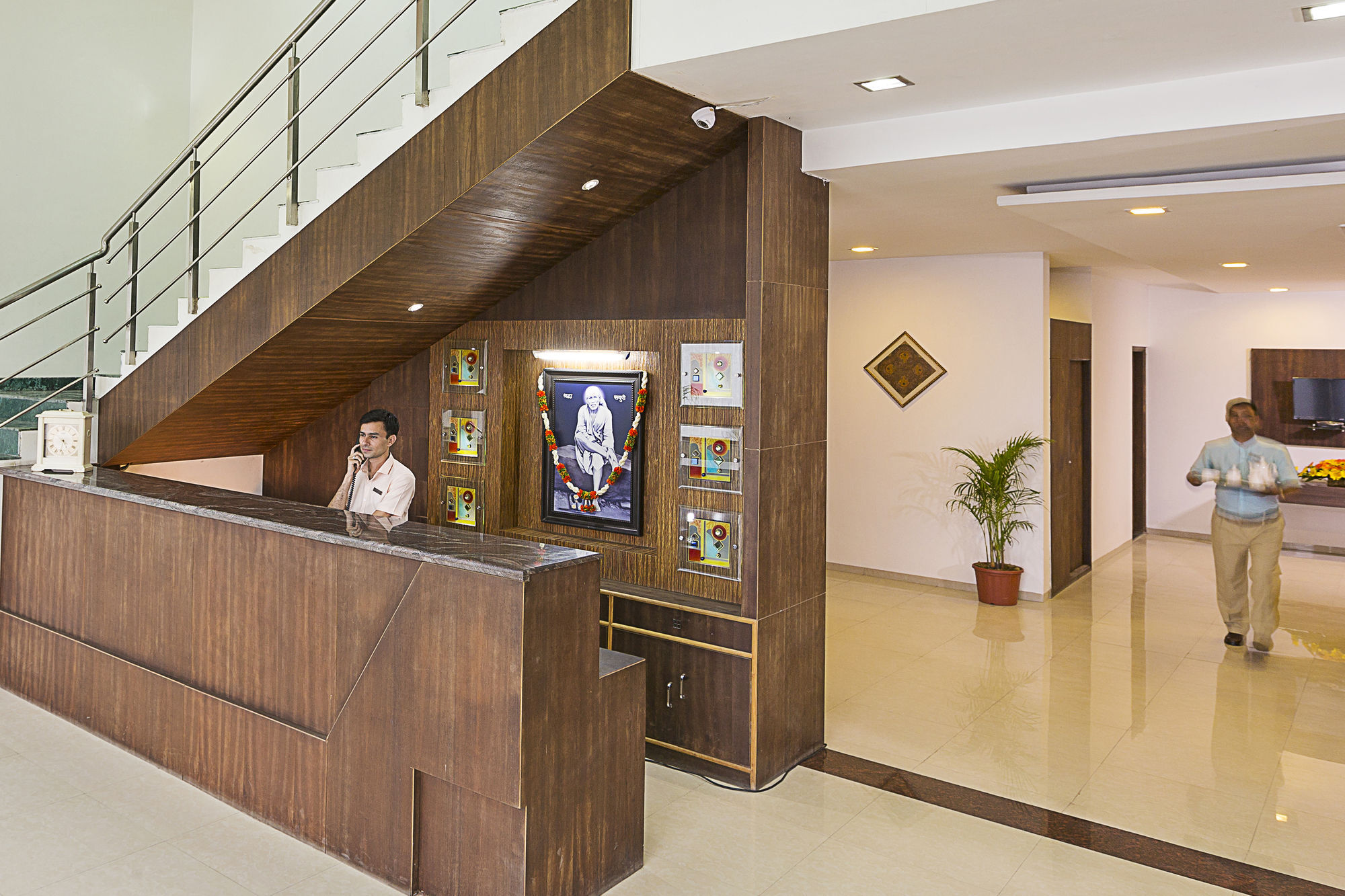 Hotel Shirdi Sai Wada 외부 사진